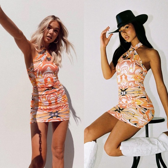 Princess Polly Viviana 70s Mod Swirly Print Cutout Halter Ruched Mini Dress - Picture 2 of 12